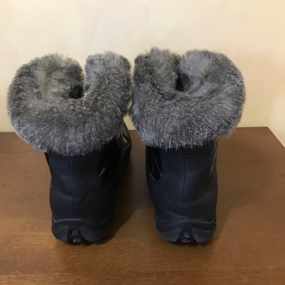 Women's Abby Faux Fur Ankle Boot Women's Size 9 M Black Cougar - Picture 6 of 9